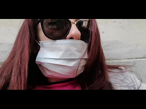❤️ Nicoletta se răzbună pe vecinul ei și face pipi în garajul lui (Special Covid19 Carantină italiană) ❤️  at ro.robosexshop.ru ❌️❤